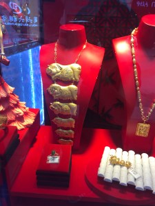 Cantonese Wedding Necklace